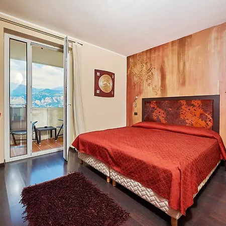Smeralda 3* Malcesine