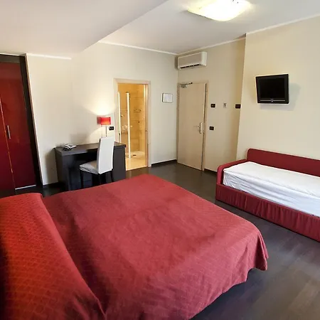 Hotel Smeralda 3*